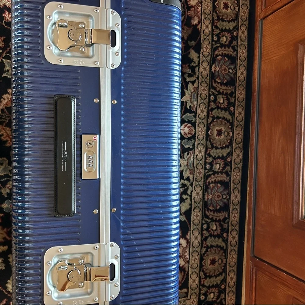 FPM Milano, hard Bank 58 collection suitcase, NWT